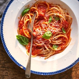 Spaghetti with Tomato Sauce