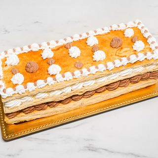 Tarta De Hojaldre Con Trufa Y Nata Sin Azúcar