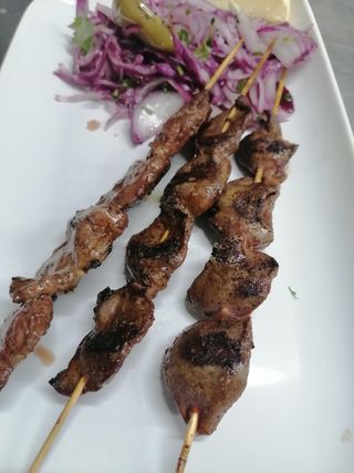 Пилешки сърчица с масло и соев сос (350г)