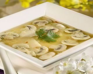 Sopa De Pollo Con Champiñones