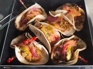 Pack caja de mini-tacos de pulled pork (6 uds.)