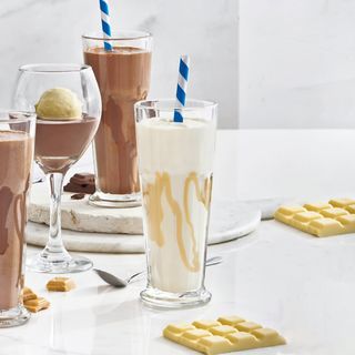 Mrożona Czekolada Klasyczna Biała 200 ml