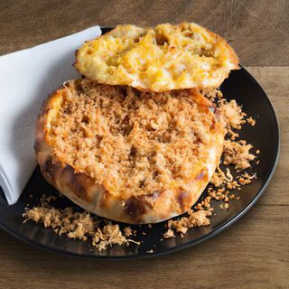 Komplet lepinja sa čvarcima