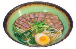 Noodles con manzo