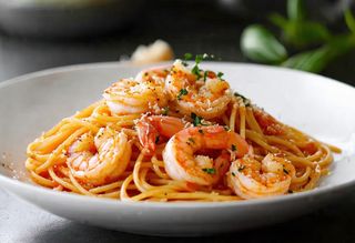 Spaghetti con frutti di mare