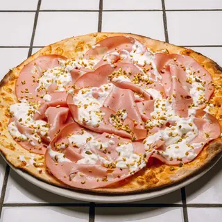 Pizza e mortazza