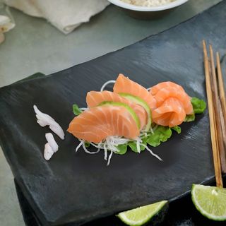 sashimi di salmone 6pz
