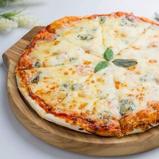 Pizza 4 Estaciones (32 Cm.)