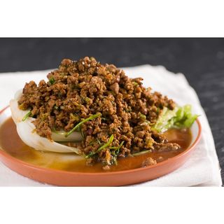 Oyster pork with vegetables