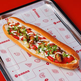 Մեգա Հոթ դոգ