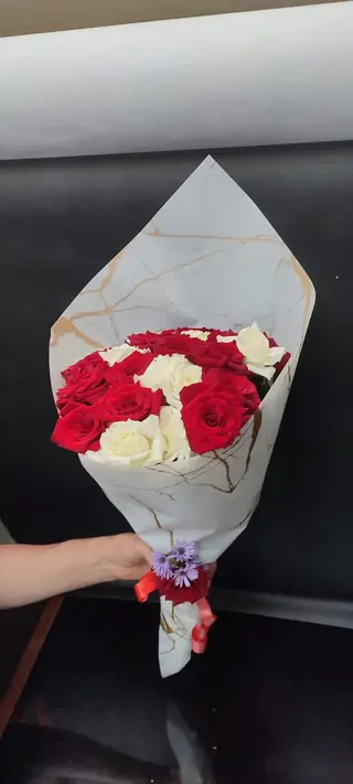 باقة ورد للميعاد