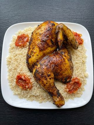 Demi poulet & Boule d' Attiéké