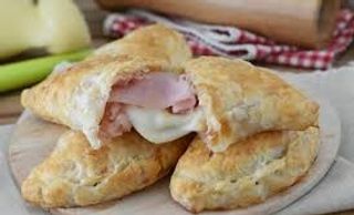 Calzone prosciutto