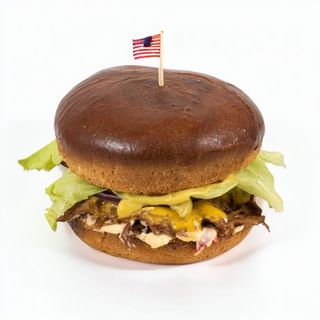 Бургер с телешко месце (400г)