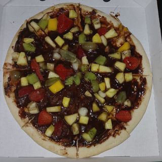 PIZZA NUTELLA COM FRUTA