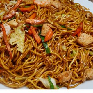 Tagliolini con manzo e verdure