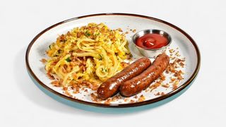 Удон с колбасками говяжьими