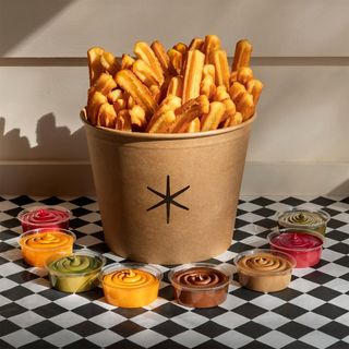 PACKET 50 CHURROS + 8 DIPS