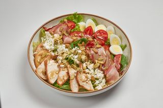 Салат зі смаженою ципою та беконом (280г)