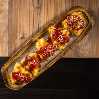 Camembert fregit amb maduixa