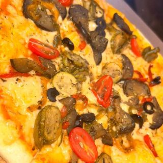 Pizza 4 Saisons (taille 30 cm)