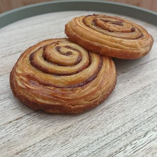 Rolls de Canela con Nuetlla y Oreo