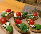 Брускети с песто дженовезе (200г)