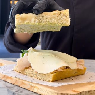 Sandwich Smoky Turkey Tango