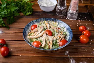 Salata Caesar