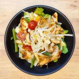 Salade Poulet Cacahuètes