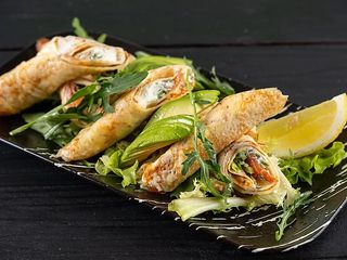 Млинці з слабосоленим  лососем (210г)