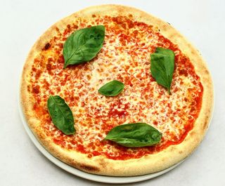 Pizza Margherita ok.32
