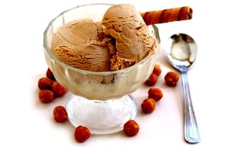 Gelato nocciola