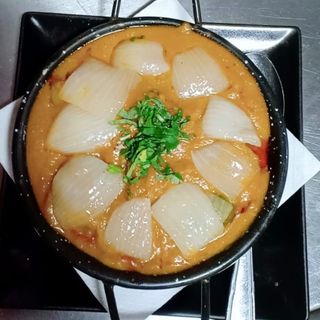 Dopiaza With Lamb/Pollo dopiaza( Medium hot/ Medio picante)