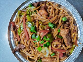 50. Tallarines Tres Delicias