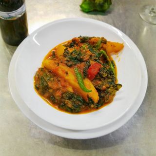 64. Saag aloo