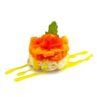 67 Tartar De Salmón