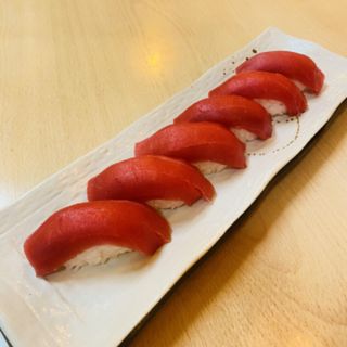 Cajita de maguro nigiri (6 pzs.)