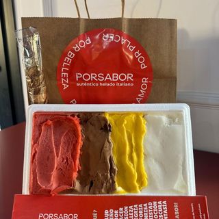 Helado 4 Sabores Tarrina (1 Kg.)