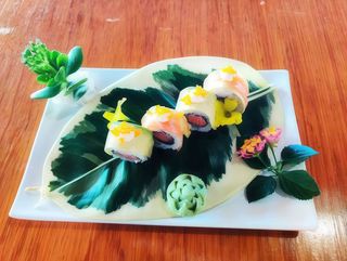 Uramaki Especial 6p