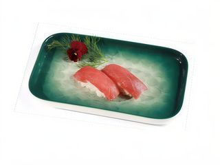 92. Nigiri de atún (2 pzs.)