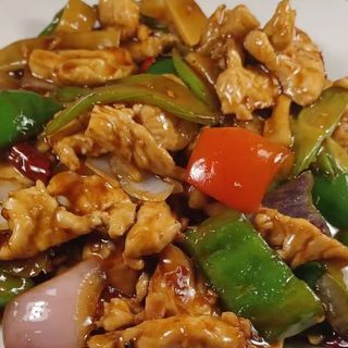 Pollo con salsa picante