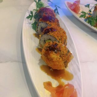 S45B.Rainbow Roll Atún Ten Frito (8 Pzs.)