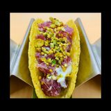 Tuna Taco (Tonno, Burrata, Piatacchio)