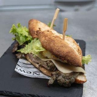 BOCADILLO ESPECIAL DE PECHUGA