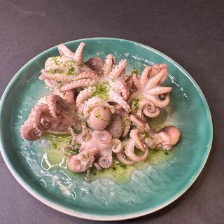 61.  PULPO A LA PLANCHA