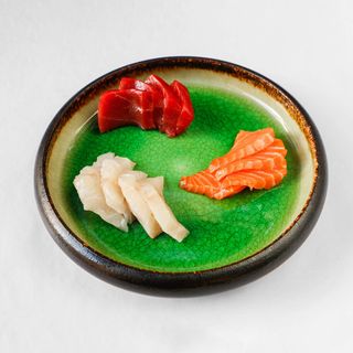Sashimi Variado (12 Uds.)