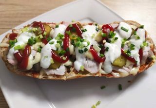 Zapiekanka domowa z kurczakiem