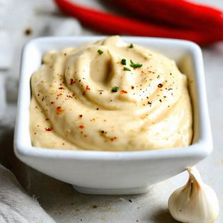Spicy garlic mayonnaise