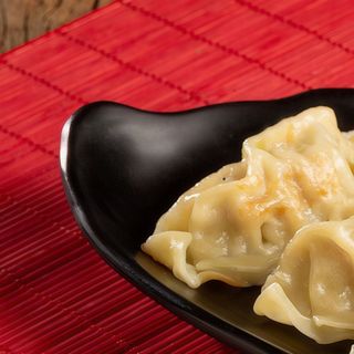 empanadilla de verduras  (gyozas)